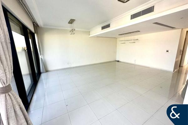 Exclusive | Large 3 Bedroom| Unfurnished